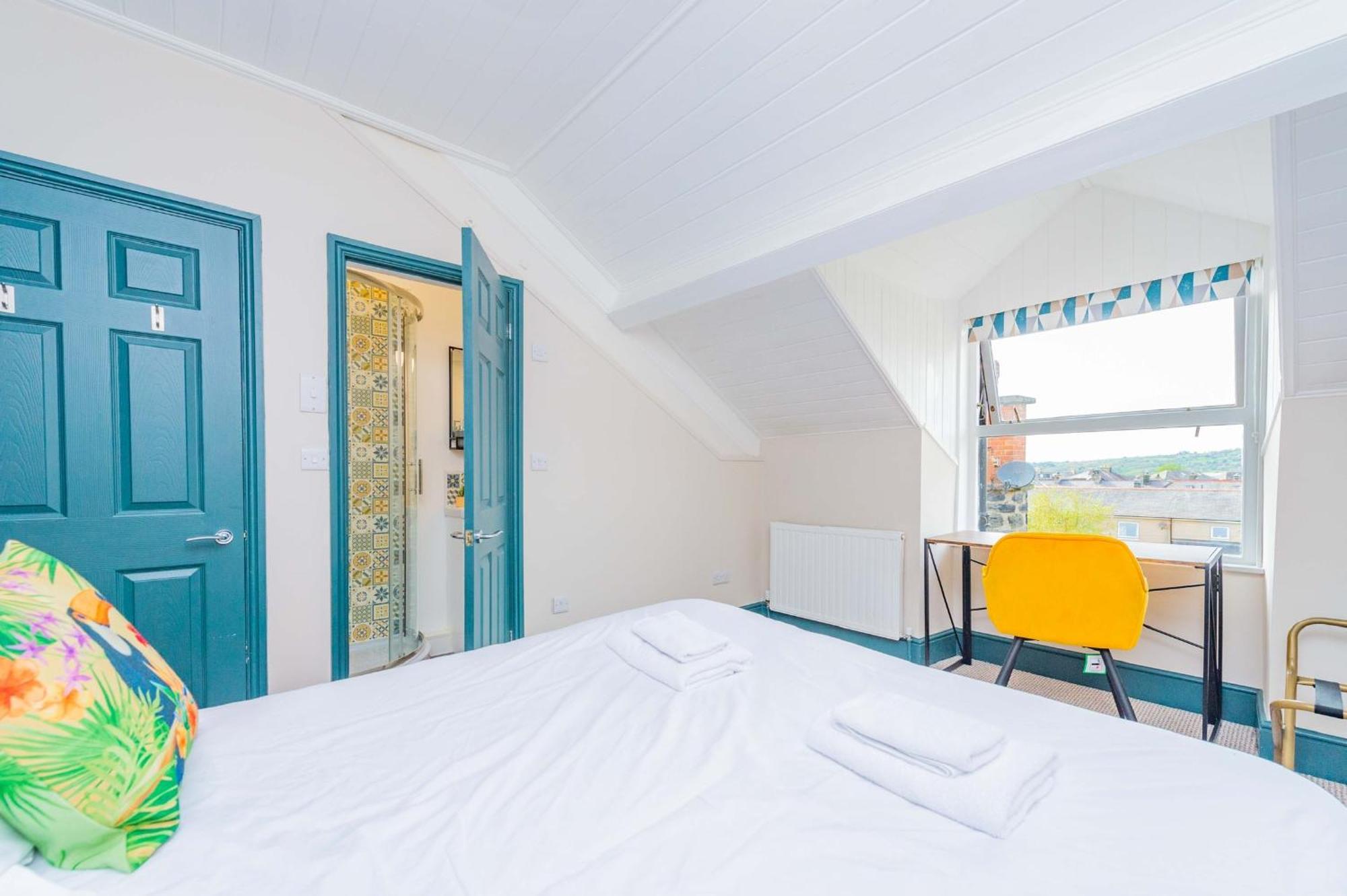 Snowdon House, 8 Bedrooms, Sleep 16, Close To Blackrock Sand Porthmadog Ngoại thất bức ảnh